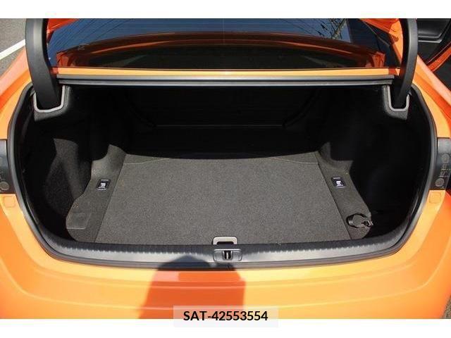 Lexus RC 2015-01 354363-18