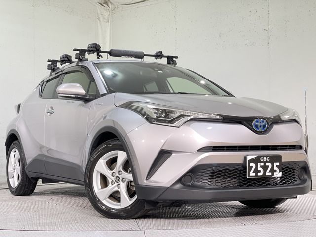Toyota C-HR 2018-06 182295-0
