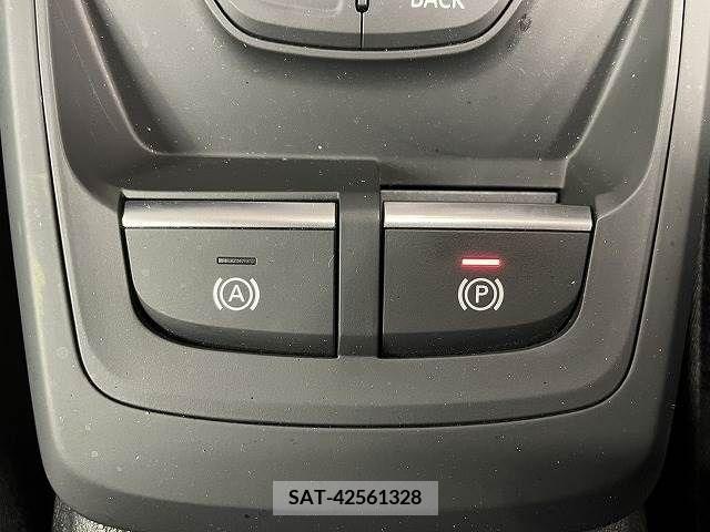 Audi Q2 2018-11 292992-12