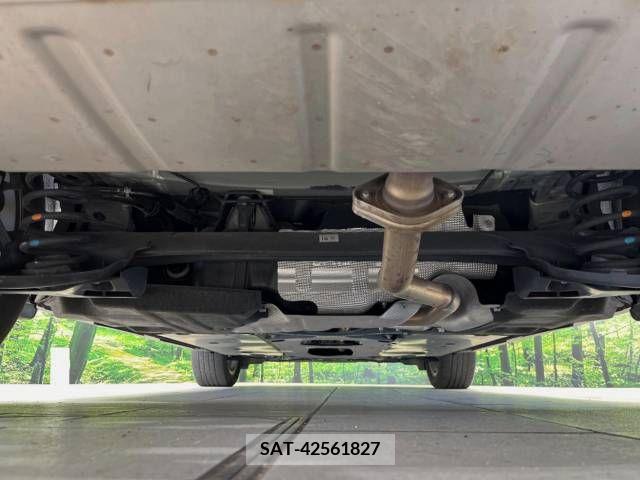 Mazda CX-30 2019-12 358502-19