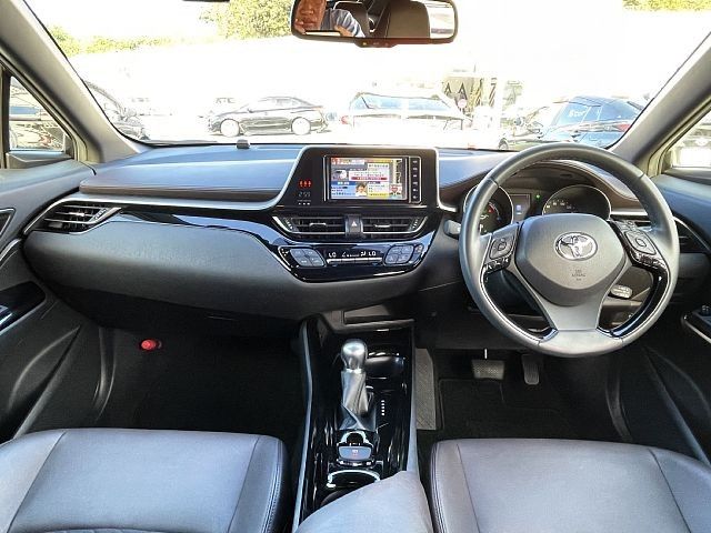 Toyota C-HR 2019-09 18338-1