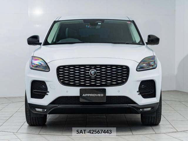 Jaguar E-PACE 2021-09 217318-19