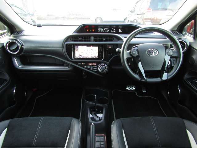 Toyota AQUA 2016-05 26997-15