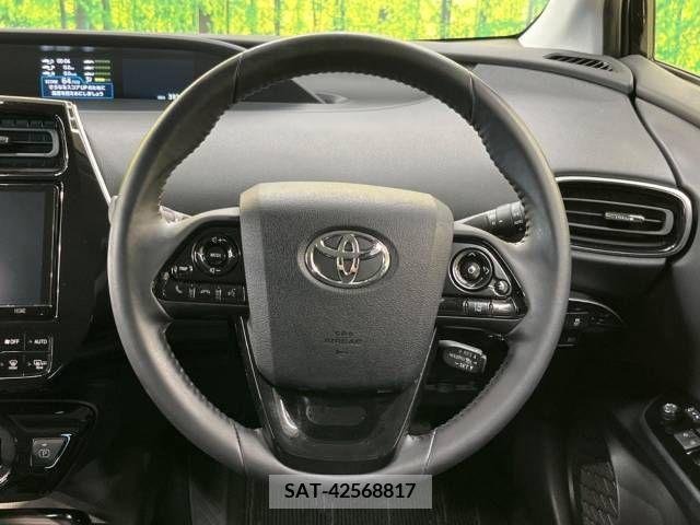 Toyota PRIUS 2019-10 366638-11