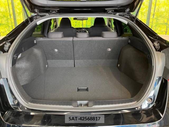 Toyota PRIUS 2019-10 366638-10