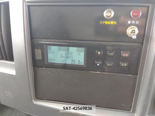Isuzu ELF TRUCK 2018-02 353875-6