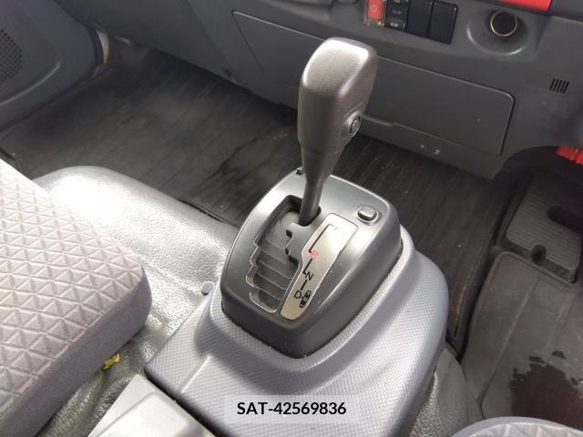 Isuzu ELF TRUCK 2018-02 353875-8