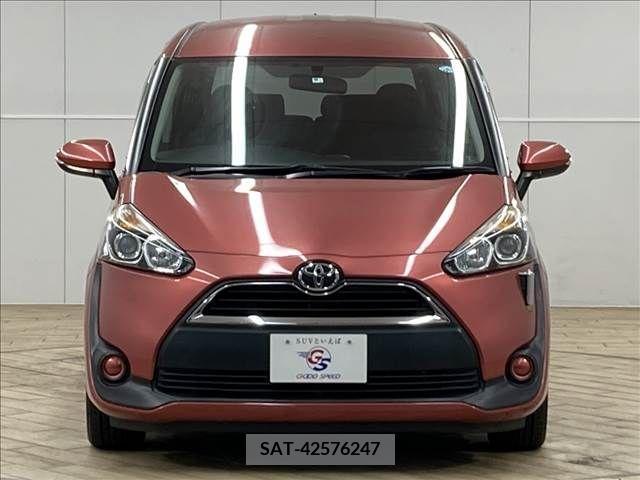 Toyota SIENTA 2016-09 225104-2