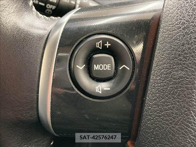 Toyota SIENTA 2016-09 225104-8