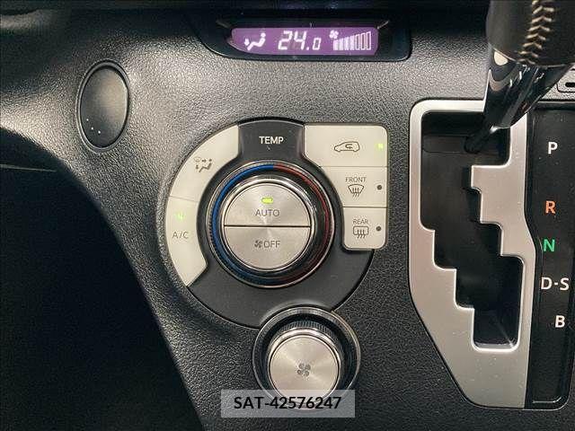 Toyota SIENTA 2016-09 225104-6