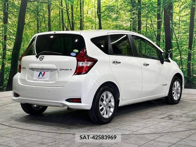 Nissan NOTE 2020-03 279852-17