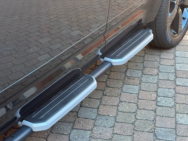 ROVER DEFENDER 2022-05 23594-16