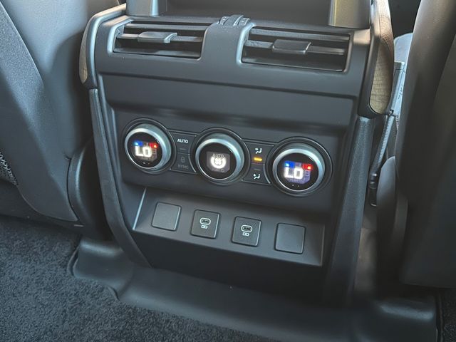ROVER DEFENDER 2022-05 23594-15