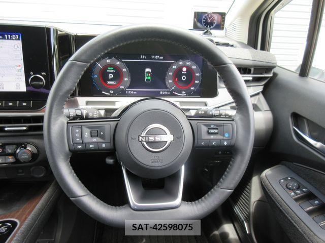 Nissan AURA 2022-08 302592-14
