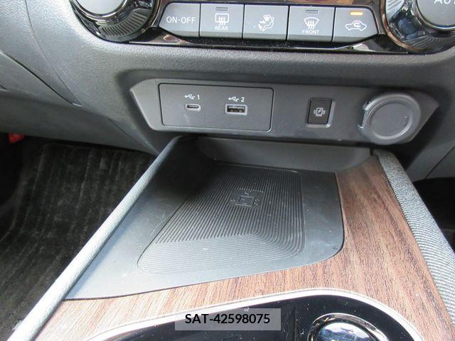 Nissan AURA 2022-08 302592-18