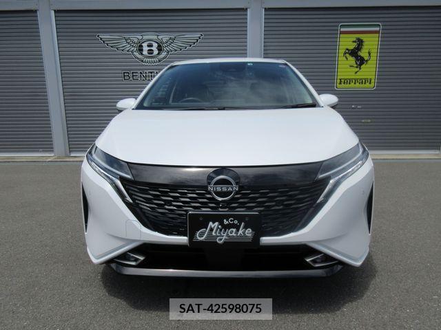 Nissan AURA 2022-08 302592-3