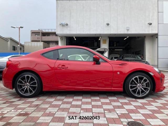 Toyota 86 2017-07 258592-16