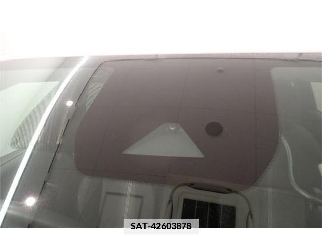 Nissan NOTE 2021-02 339848-7