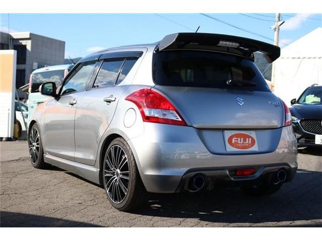 Suzuki SWIFT 2015-07 13201-1