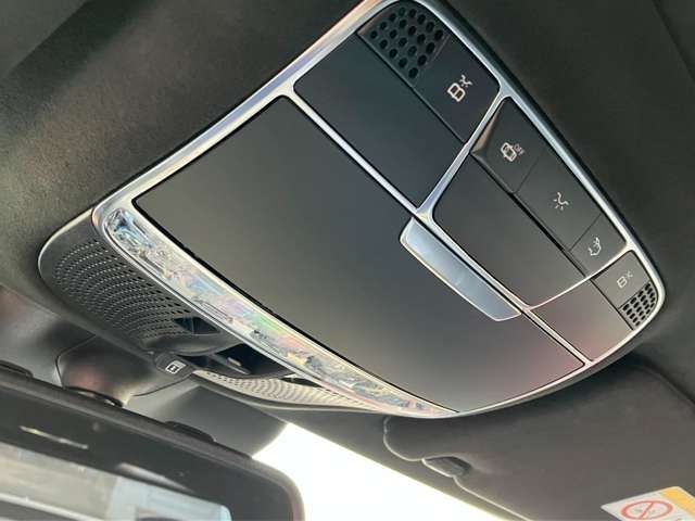 Mercedes Benz S-CLASS 2015-02 187304-18