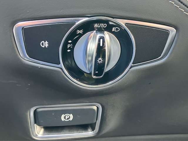 Mercedes Benz S-CLASS 2015-02 187304-17