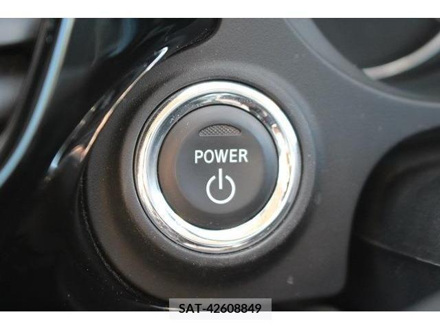 Mitsubishi OUTLANDER PHEV 2016-08 215333-5