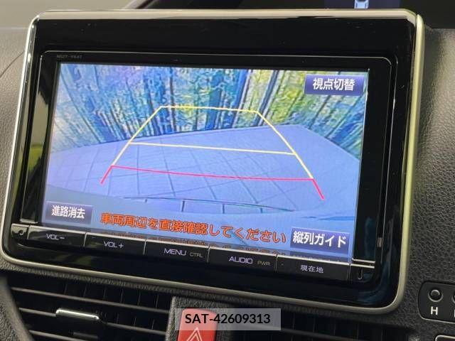 Toyota VOXY 2014-10 321408-4