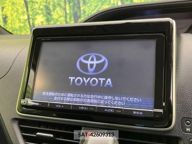 Toyota VOXY 2014-10 321408-3