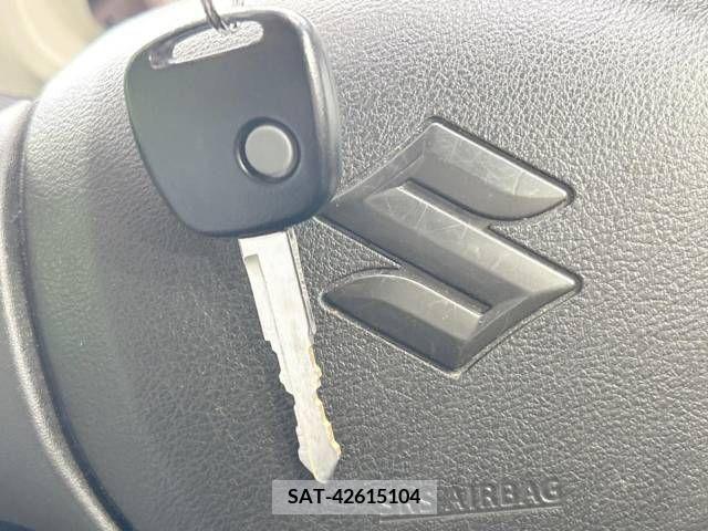 Suzuki ALTO 2015-04 305001-7