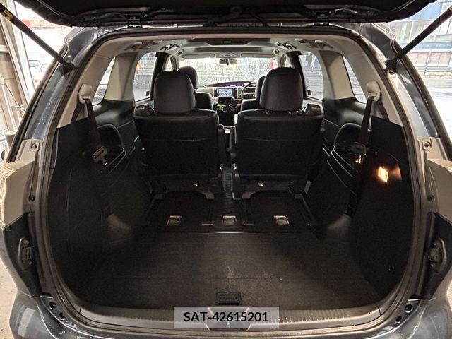 Toyota ESTIMA 2013-03 350627-17