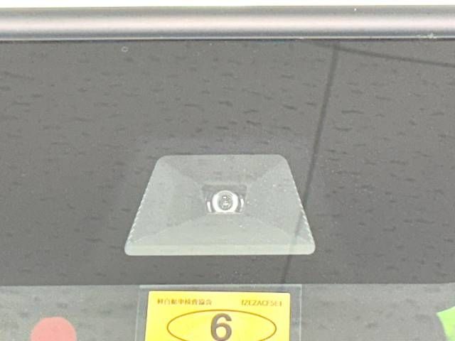 Honda N BOX 2021-03 182574-6
