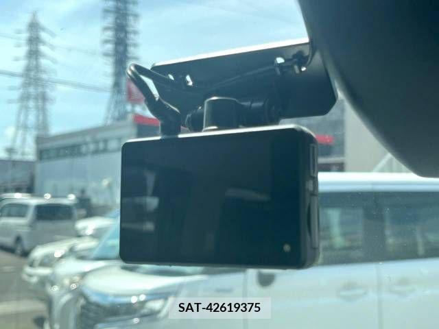Toyota ROOMY 2017-08 393740-8
