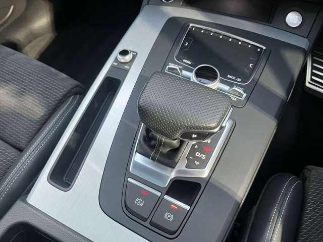 Audi Q5 2019-03 195671-13