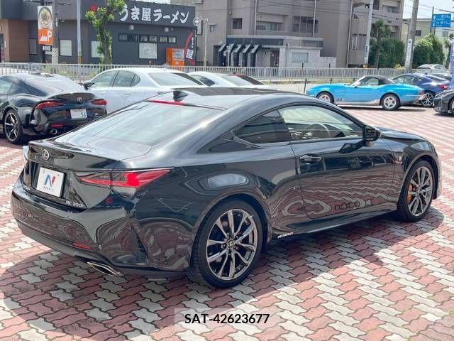 Lexus RC 2019-09 275750-17