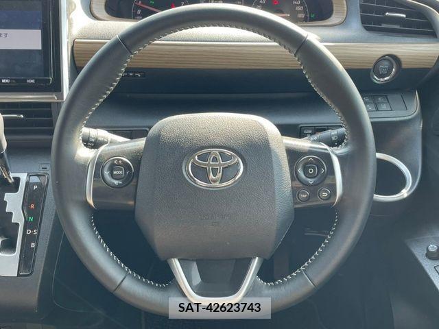 Toyota SIENTA 2020-03 340215-9