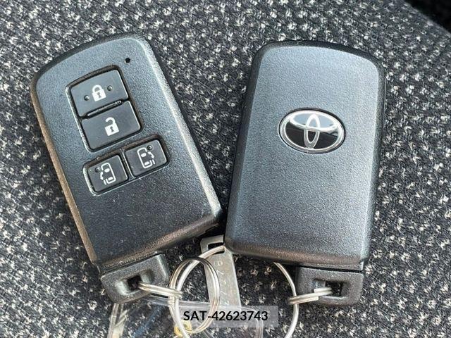 Toyota SIENTA 2020-03 340215-24