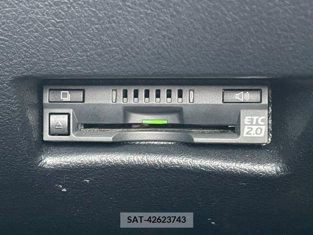 Toyota SIENTA 2020-03 340215-22