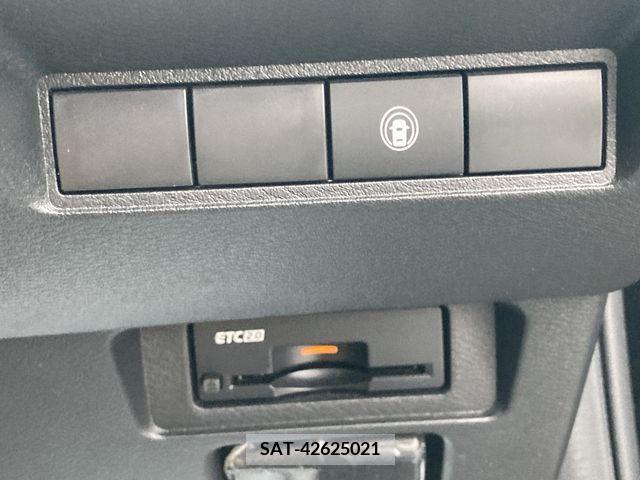 Nissan NOTE 2021-05 222023-13