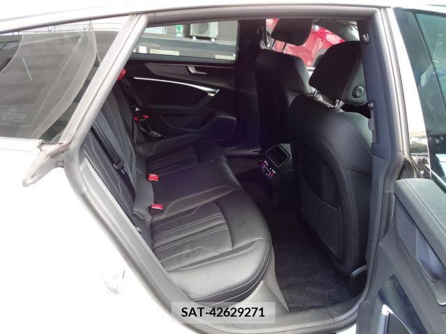 Audi A7 2021-09 389442-18