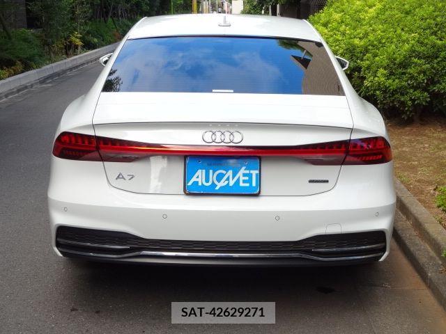 Audi A7 2021-09 389442-9