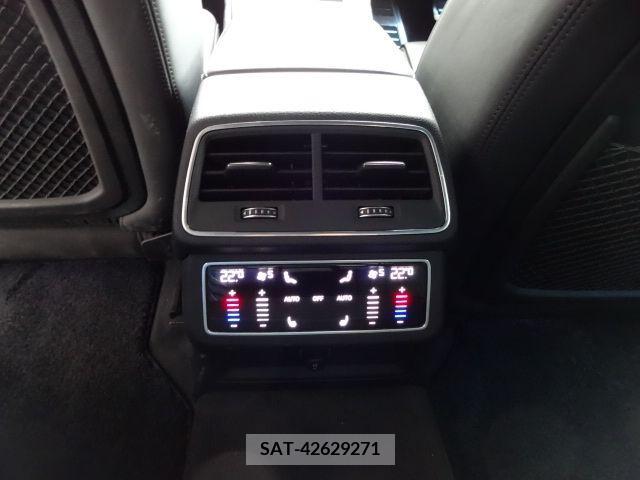 Audi A7 2021-09 389442-17