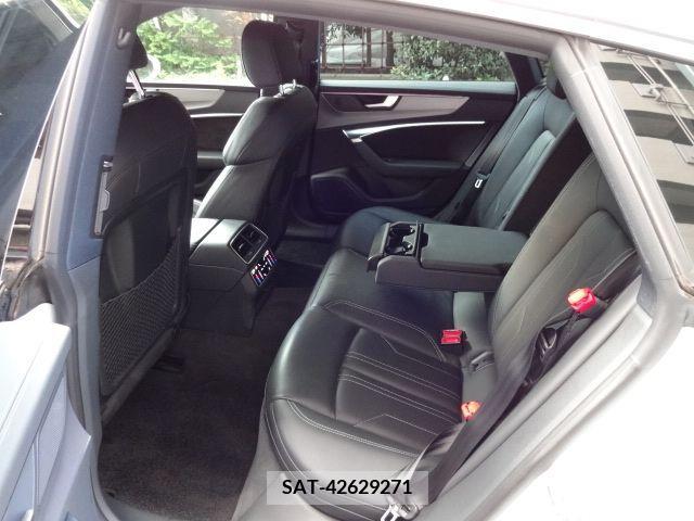 Audi A7 2021-09 389442-16