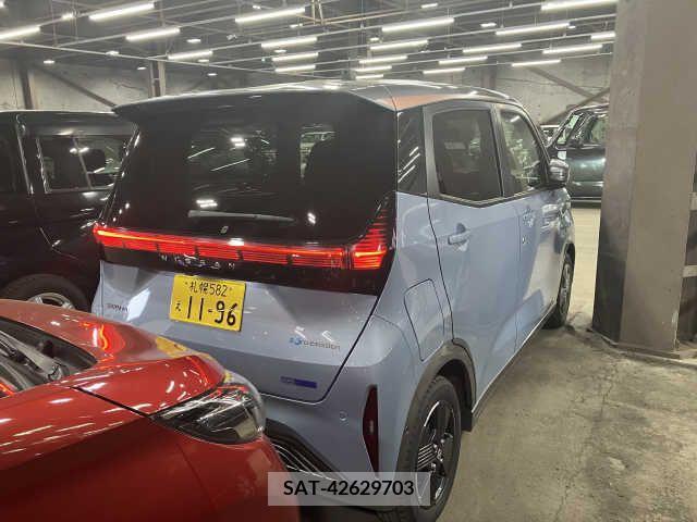 Nissan Sakura 2023-03 284002-2