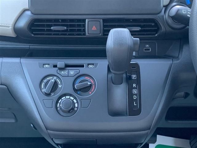 Nissan DAYZ 2022-03 190195-24