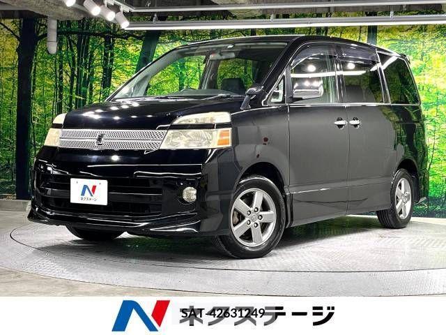Toyota VOXY 2006-06 300588-0