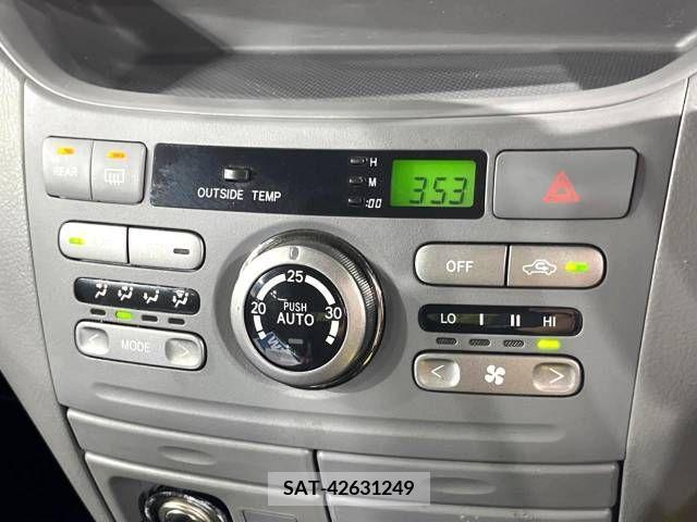 Toyota VOXY 2006-06 300588-7