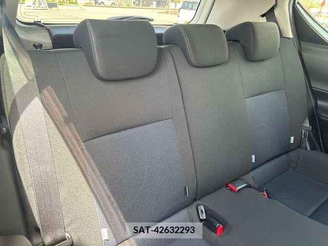 Toyota AQUA 2015-09 260376-16
