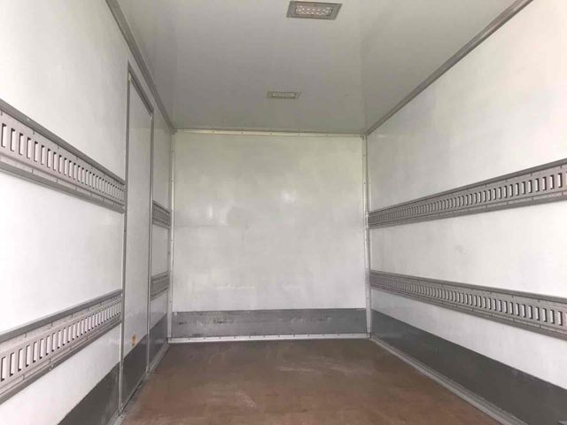 Isuzu ELF TRUCK 2016-06 194457-6