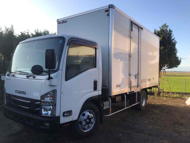 Isuzu ELF TRUCK 2016-06 194457-0