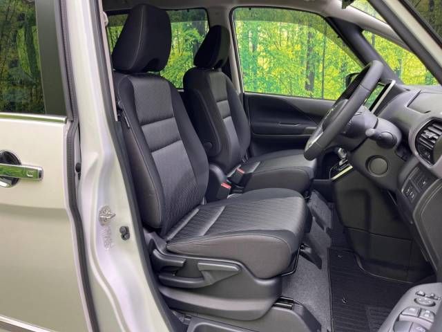 Nissan SERENA 2021-02 194542-8
